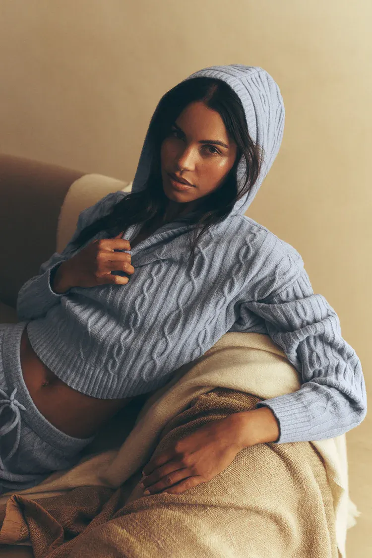 Casaco Cable Knit Winter Bliss Hoodie